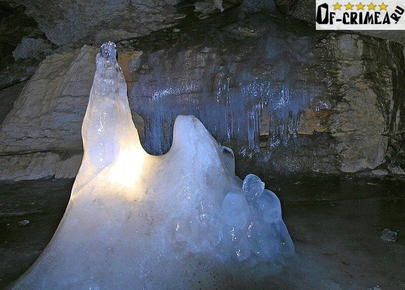 . 7.      .     (https://www.7ways.com.ua/docs/about/emine-bair-koba-trehglazka-cave-krym.html)