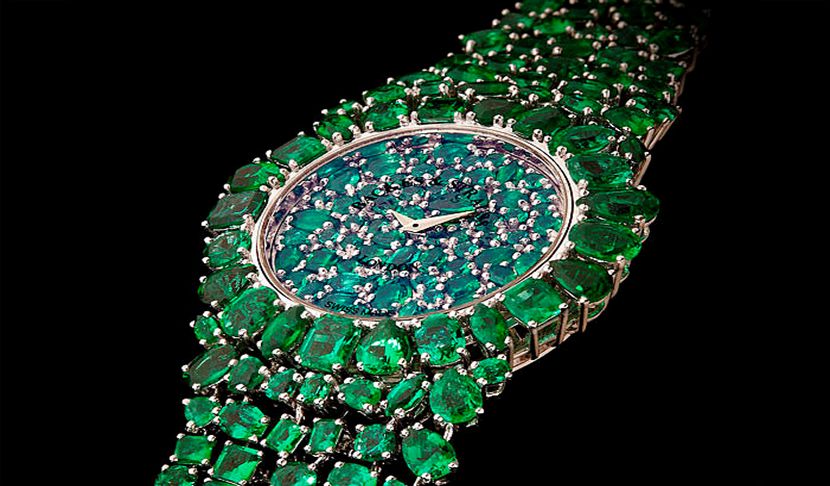 Рис. 7. Уникальные ювелирные часы &#171;Piccadilly Princess Royal Emerald Green от Backes & Strauss&#187; усыпаны 245 замбийскими изумрудами (их цена – 2 271 275 долларов) [1]