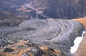 Рис. 4. Каменный глетчер Иннере-Ольгрубе в Эцтальских Альпах&nbsp;[10,&nbsp;13]