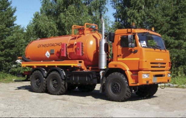 Рис. 8. Вакуумный нефтесборщик АКН-10 (Королев, 2019)