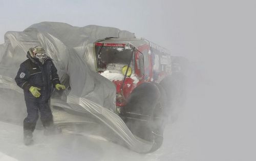 НЕ ЗАМЕРЗНУТЬ НЕ ДОРОГО. О зимней спецодежде для изыскателей