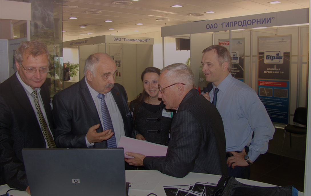 Компания «Кредо-Диалог» поздравляет Юрия Федосеева с юбилеем