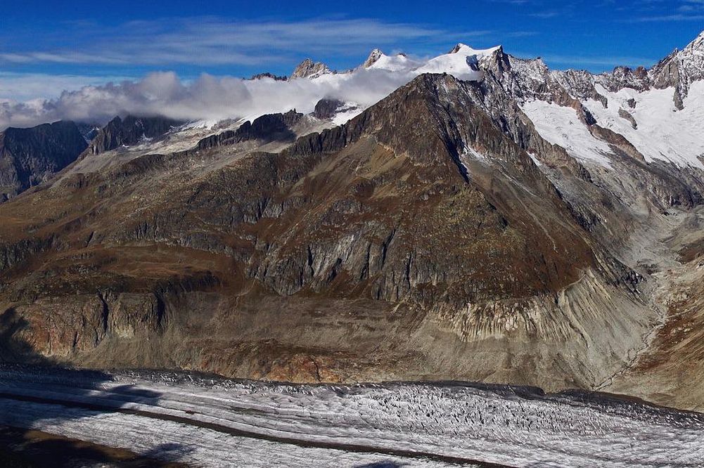 О перемещении материала в условиях многолетней мерзлоты и оледенения в высокогорье. Часть 5